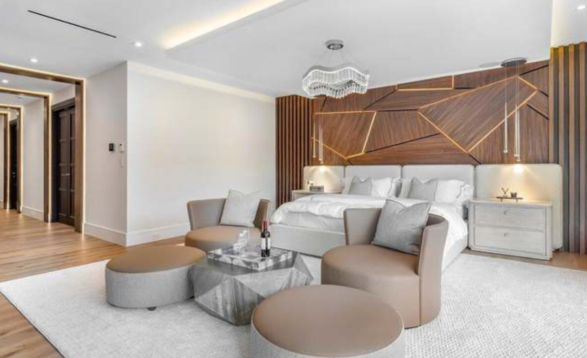 Custom lighting installation